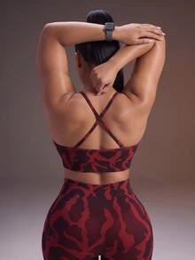 Powerista Set Pakaian Dalam dan Celana Pendek Olahraga Wanita Ukuran Plus Motif Kamuflase Merah Ketat - Merah - View 2