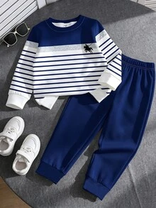 1 Set Spring/Autumn New Boys Round Neck Sweatshirt Set, Blue And White Striped Colorblock Sweatshirt And Sweatpants 2-Piece Set, Knight Pony Logo Design On Chest, Fashionable Casual Versatile Style, Great For Photos, Suitable For Daily Wear, School, Holidays And Gifts, Cool Boys Outfit, Multi-Wear Design For Exquisite Spring/Autumn Looks - Multicolor - View 3