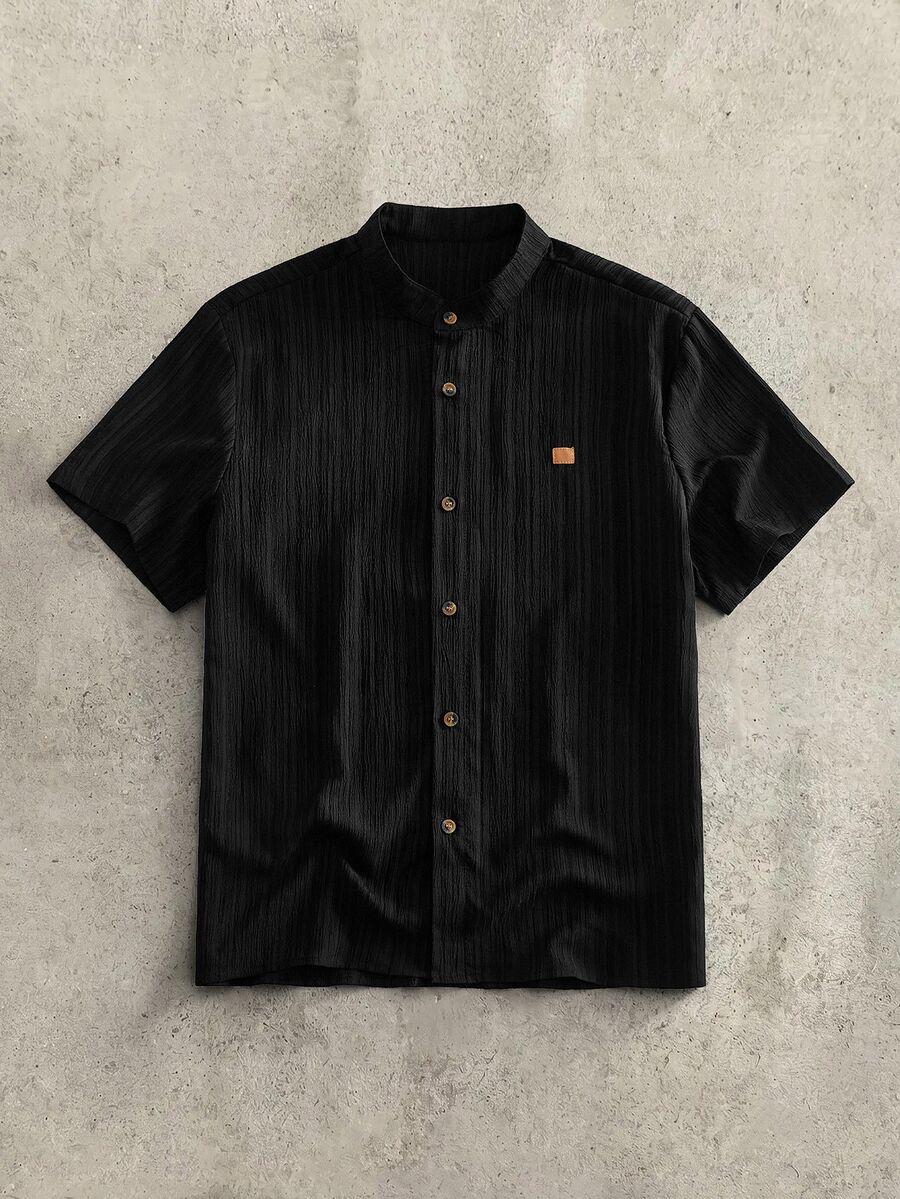 HIMLAND Men's All All Black Casual Single-Breasted Textured Hort Sleeve Shirt Vacation Summer Vacation - Black - View 1
