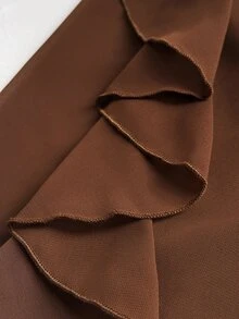 Rustia Blusa de talla grande con cuello de lazo y ribete de volantes - Café integral - Ver 3
