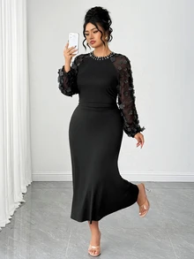 Elenzga Gaun Maxi Mermaid Berpotongan Pas Badan dengan Detail Kerut dan Kain Jala Jacquard Elegan Ukuran Plus untuk Musim Gugur - Hitam - View 3