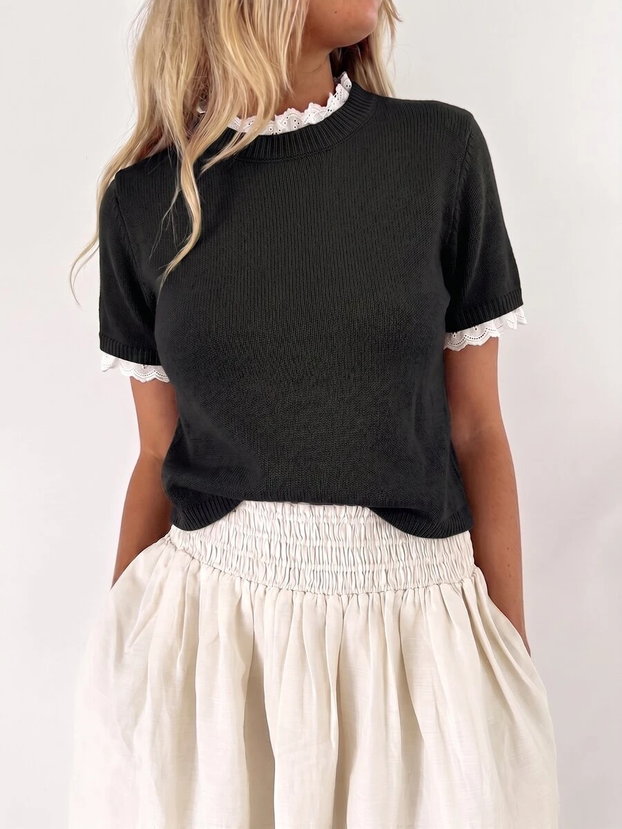 Yunfilé Elegant Apricot Crew Neck Lace Trim Knit Short Sleeve Sweater, Suitable For Commuting, Home, And Daily Wear, Spring/Summer