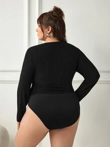 SHEIN CURVE+ بودي سوت نسائي مقاس كبير بلون موحد كاجوال متعدد الاستخدامات للارتداء اليومي بأكمام طويلة للشتاء - الأسود - مشاهدة 8