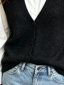 Trelyra Rompi Rajut Kasual Serbaguna Wanita Model V-Neck Kancing Tunggal - Hitam - View 6