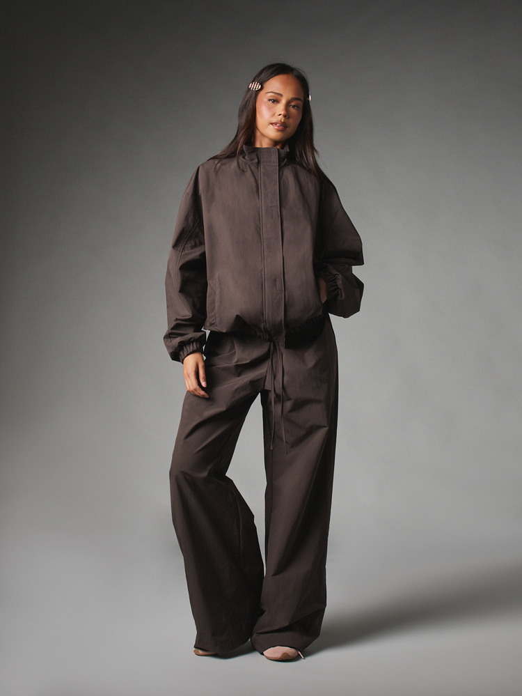 MISSGUIDED Oversized Windbreaker Jacket With Stand Collar Full Zip Closure Elasticated Cuffs And Hem Casual Relaxed Fit Lightweight Outerwear For Fall Winter - Coffee Brown - View 5