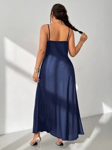 GalTyme 海军蓝加大码女士深V领吊带连衣裙 - 藏蓝色 - 查看 2