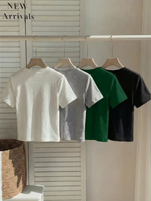 GlowEve 4件組女款白色刺繡圓領短袖修身短版T恤，獨角獸Logo夏季休閒日常度假辦公穿搭 - 彩色 - 查看 2