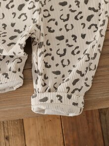 SHEIN Vintaside Kids Baby Girls Jumpsuits 1st Birthday Family Matching First Birthday Khaki Beige Autumn Casual Cute Funny Kawaii - Khaki - View 5