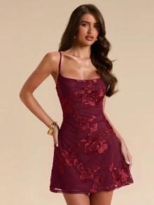SHEIN BAE Spring/Summer Solid Brown Textured Jacquard Fitted Bodycon Cowl Neck Backless Tie Mini Dress For Women, Summer Vacation Beach Mini Dress, Brown Dress - Burgundy - View 5