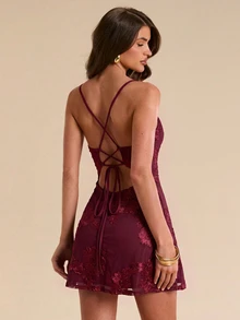 SHEIN BAE Spring/Summer Solid Brown Textured Jacquard Fitted Bodycon Cowl Neck Backless Tie Mini Dress For Women, Summer Vacation Beach Mini Dress, Brown Dress - Burgundy - View 2