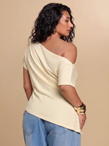 SHEIN BAE CURVE Plus Size Women's Solid Color Asymmetrical Shoulder Short Sleeve Ruched Casual T-Shirt - Apricot - View 2