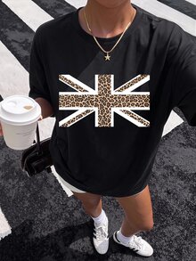 SHEIN EZwear 休閒極簡豹紋米字旗圖案大尺寸女款T恤，圓領短袖超寬鬆，適合返校、畢業、開學季 - 黑色 - 查看 5