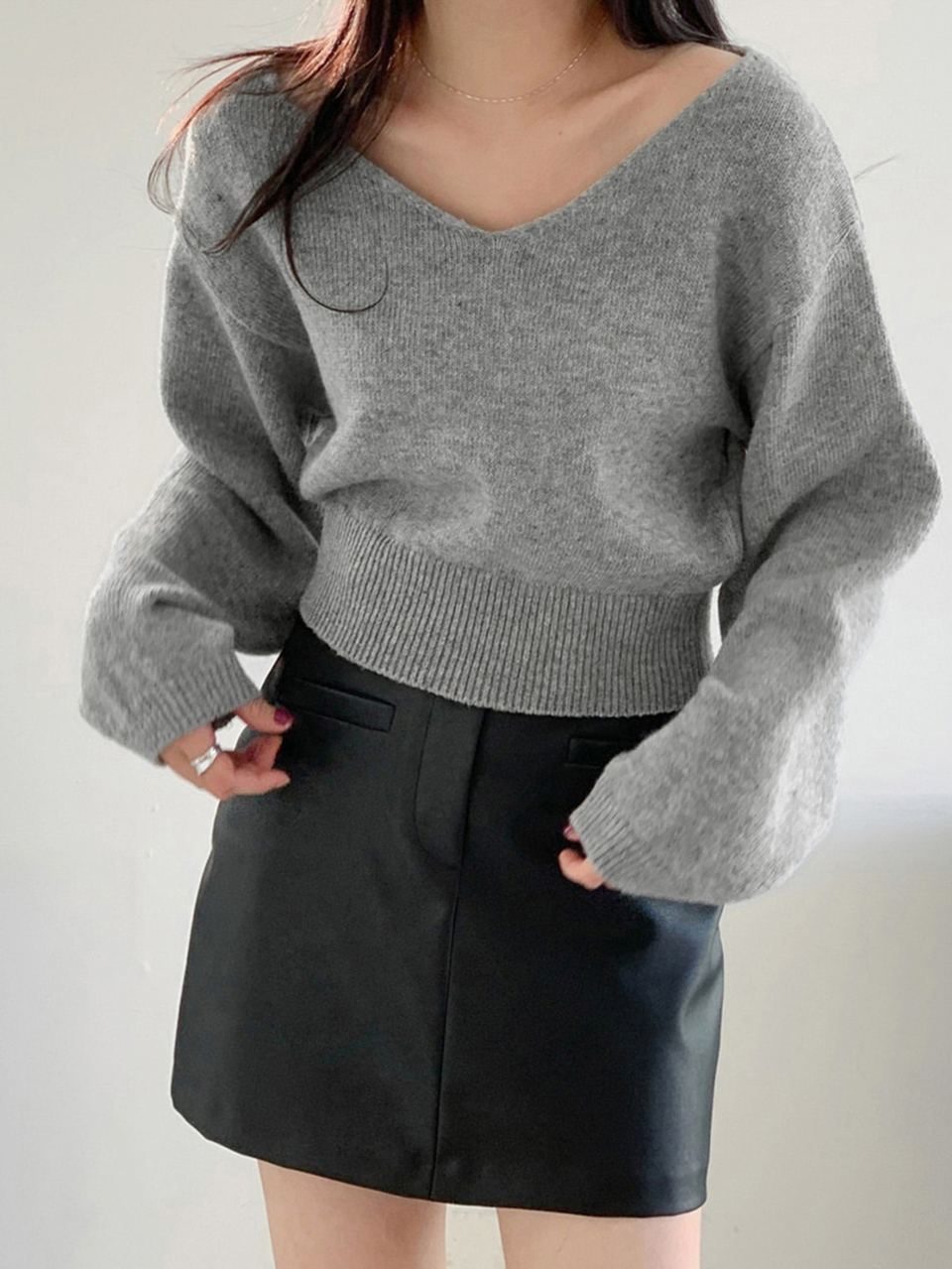 Solid Color Fitted Short V-Neck Long Sleeve Casual Vacation Autumn/Winter Knit Sweater For Women School