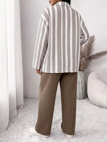 SHEIN Frenchy 大尺碼女款休閒商務休閒風極簡基礎條紋兩件套，寬鬆版型，適合日常外出、辦公工作，秋季穿搭，棕色、黑色 - 彩色 - 查看 4