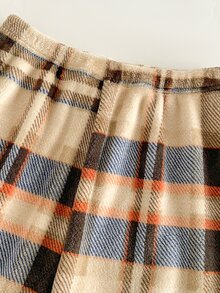 SHEIN 5套隨機發送 1套秋季大童男童居家服 簡約日式風格男童法蘭絨睡衣 秋冬加厚抓絨長袖長褲兩件套，圓領拼接格紋口袋設計，寬鬆不束縛，5色款隨機發送，可作為睡衣套裝在室內外穿著 - 彩色 - 查看 6