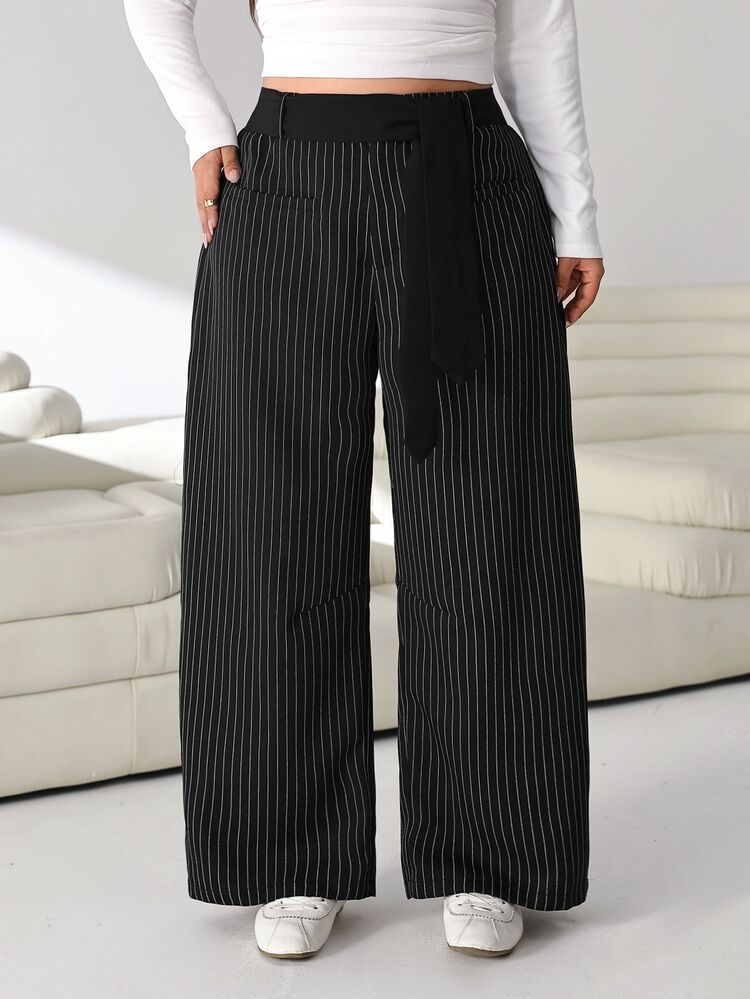 Solflare Celana Panjang Wanita Ukuran Besar Motif Garis-garis dengan Desain Saku, Potongan Lurus, Model Longgar, Kasual, Setelan Jas - MultiWarna - View 3