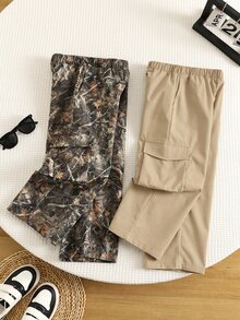 SHEIN 2件組男童休閒運動可愛日常舒適街頭風百搭印花直筒褲，以及黑色純色口袋工裝褲，適合外出、上學、日常聚會，四季皆宜 - 彩色 - 查看 3