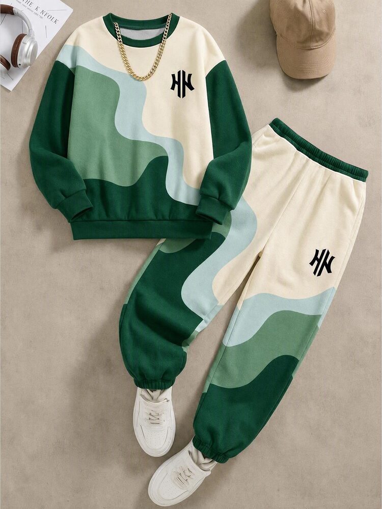 2pcs/Set Boys' Sweatshirt & Sweatpants Set, Green And Yellow Color Block Design With HK English Logo, Casual Fashion Comfortable Sweatshirt Set, Digital Print, Long Sleeve Top, Outfit For Autumn/Winter, White Crew Neck Sweatshirt And Sweatpants Set For Boys - Multicolor - View 2