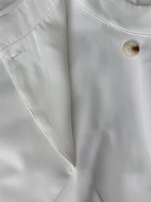 SHEIN 女款高級純白色簡約優雅立領無袖長洋裝，極簡洗鍊修身剪裁百搭長版襯衫裙，適合約會、通勤與日常穿著 - 白色 - 查看 9