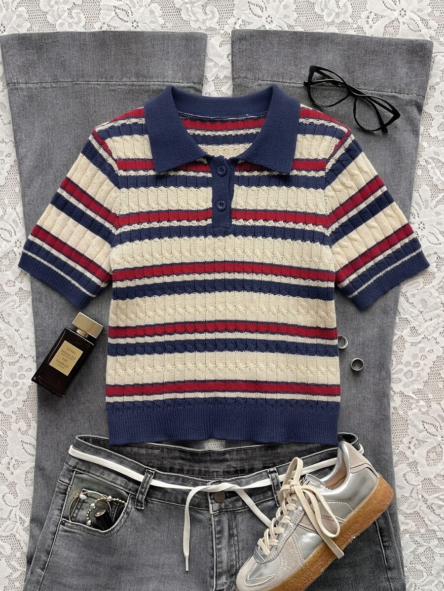 SHEIN EZwear 女款針織素色超級火熱小眾學院風,經典英倫風條紋系列,超可愛 Polo 領短袖,四季百搭 - 彩色 - 查看 1