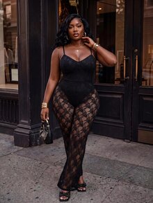 Slaydiva Plus Size Sexy French Lace Patchwork Camisole Jumpsuit, Elegant Going Out Club Party Outfit, Halloween Costume For Women - Black - View 3