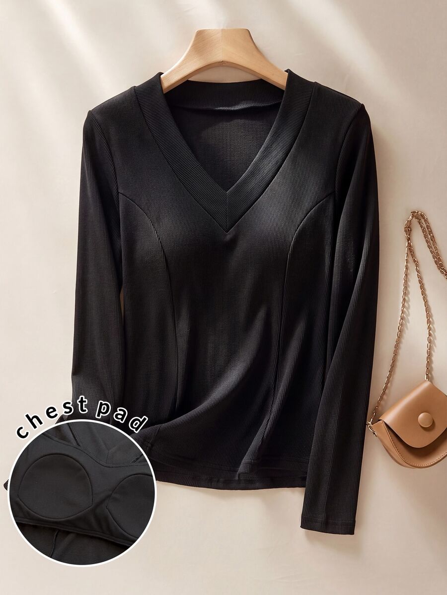 Rusticease Middle-Aged Women V-Neck Casual Versatile Daily Wear T-Shirt - Black - View 1