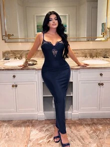 SHEIN SXY 女款純色優雅蕾絲拼接修身細肩帶洋裝 - 藏蓝色 - 查看 5