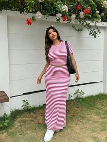 Solflare 2件/組 女款大尺碼黑白條紋休閒T恤與長裙，春季/夏季 - 玫紅色 - 查看 4