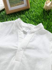 SHEIN Body de cardigan casual y diario unisex para bebé, con cuello mao, adecuado para uso en primavera y verano, tanto en interiores como en exteriores - Blanco - Ver 5