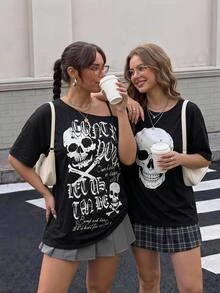 SHEIN CURVE+ Plus Skull & Slogan Graphic Asymmetrical Neck Tee - Hitam - View 6