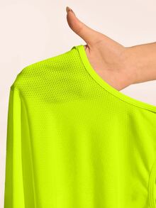 Exploreva Women Neon Lime Mesh Insert Outdoor Tank Top - Green - View 9