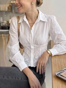Serisse Blus Wanita Gaya Prancis dengan Bordir Halus dan Lubang Kancing Tunggal, Lengan Panjang, - Putih - View 3