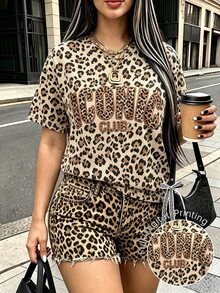 DrmWander Plus Size Women's Leopard Print Letter Graphic Casual Daily T-Shirt - Multicolor - View 7