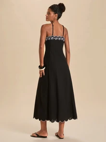 Travachic Elegant Embroidered Backless Halter Neck Dress - Black - View 3