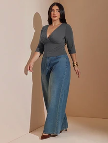 SHEIN BAE CURVE Plus Size Women's Solid Color Deep V-Neck Slim Fit T-Shirt - Dark Grey - View 8