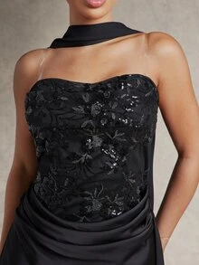 Silquee Women's Sequined Printed Pleated Elegant Waist-Cinching Backless Party Dress, Black Party Holiday Dress With Sequins. Birthday Dress For Women - Black - View 7