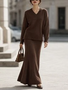 CLARA VERO طقم تنورة حورية بحر بياقة V بنية اللون، ملابس علوية فضفاضة وسفلية ضيقة، رائع - بني - مشاهدة 4