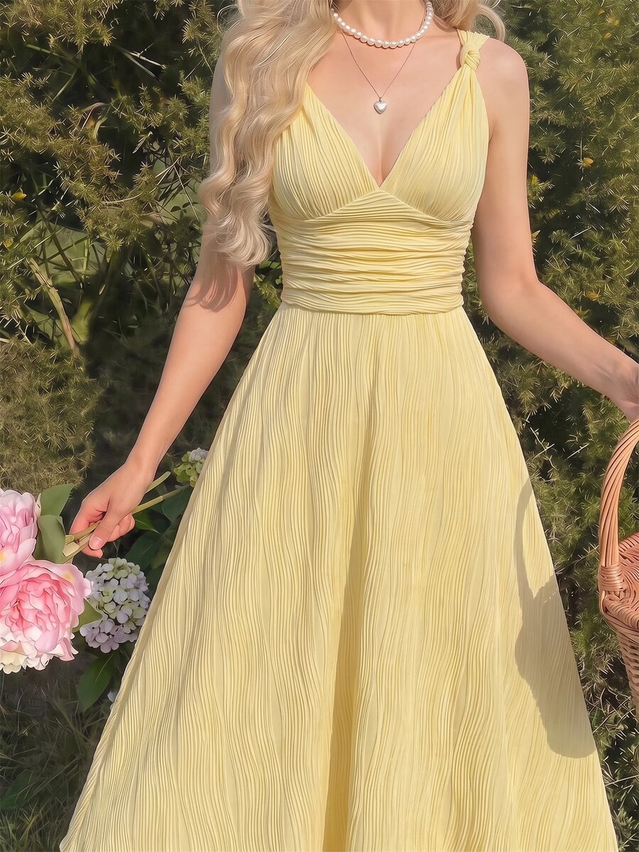SHEIN MOD Women's Solid Color Pleated Elegant Waist-Cinching Long Dress For Party And Gathering - Pale Yellow - View 1