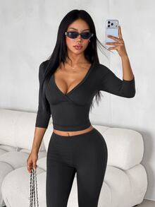 SHEIN PETITE 2pcs Set: V-Neck 3/4 Sleeve Slimming T-Shirt + 3/4 Length Pants - Black - View 4