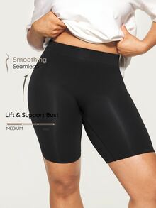 SHEIN Plus Size Black Workout Shorts For Women Medium Stretch Plain Casual Comfy Shapewear - Black - View 3