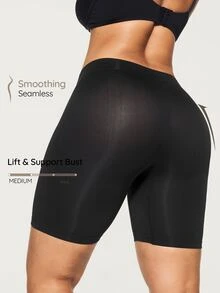 SHEIN Plus Size Black Workout Shorts For Women Medium Stretch Plain Casual Comfy Shapewear - Black - View 2