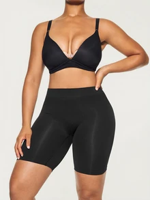 SHEIN Plus Size Black Workout Shorts For Women Medium Stretch Plain Casual Comfy Shapewear - Black - View 5