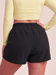 SHEIN Rhythm Era Women's Plus Size Solid Color Pleated Casual Versatile Daily Travel Sports Shorts - Black - View 2