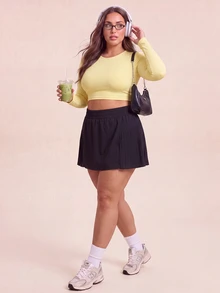 SHEIN Rhythm Era Women's Plus Size Solid Color Pleated Casual Versatile Daily Travel Sports Shorts - Black - View 5