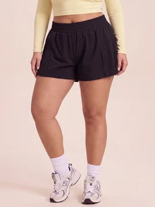 SHEIN Rhythm Era Women's Plus Size Solid Color Pleated Casual Versatile Daily Travel Sports Shorts - Black - View 6
