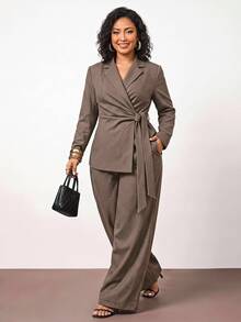 Truni Plus-Size Women's Fitted Belted Blazer, Suitable For Commuting - Khaki - View 3