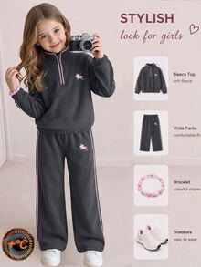SHEIN 2件組幼女學院風刺繡貼布半拉鍊立領長袖寬腿褲抓絨加厚運動衫褲套裝秋季穿搭 - 深灰色 - 查看 12