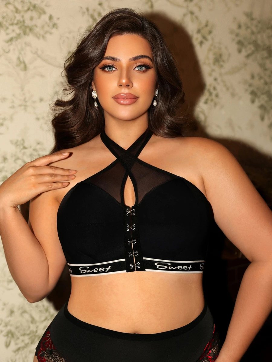 Divavoom 1pc Plus Size Comfortable Wire-Free Thin Bottom Halter Neck Bra - Black - View 1