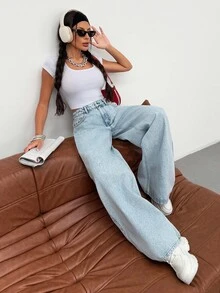 SHEIN Plus jeans med hög midja, avslappnad stil, ljusblå snötvätt, regular fit, körsbärsbrodyr, detaljerad knappslå fram, vida ben, för skola, college, dejtkväll och sommar - Ljustvätt - Visa 4