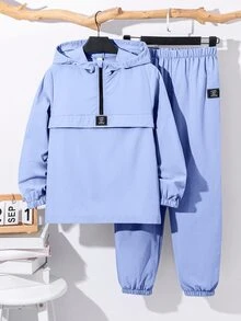 SHEIN 2 件套青少年男孩半拉链连帽夹克和慢跑裤，秋冬休闲运动风格 - 淺藍色 - 查看 1